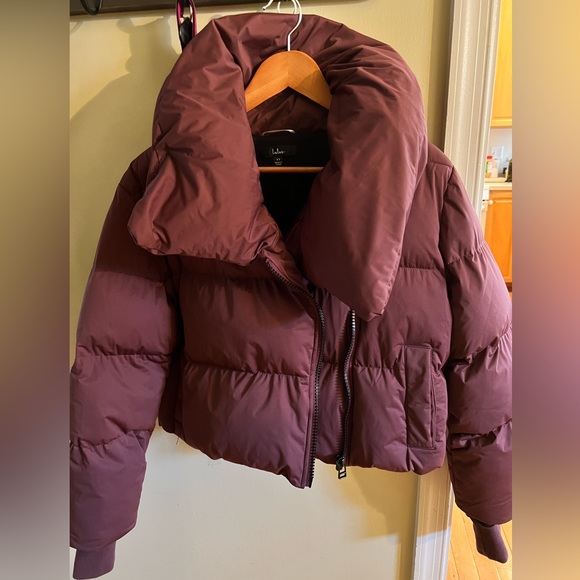 Lulus Jackets & Blazers - Crop puffer